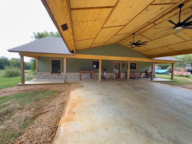 1269 Blackland Road, Oil Trough, AR 72564