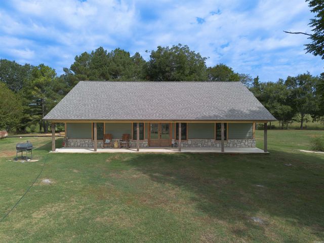 1269 Blackland Road, Oil Trough, AR 72564