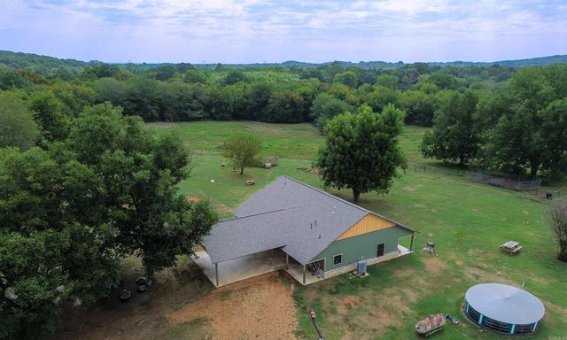 1269 Blackland Road, Oil Trough, AR 72564