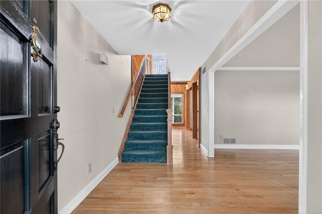 3312 Hunterdon SE Way, Marietta, GA 30067