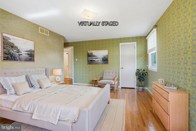 180 E RAMBLER DR, Holland, PA 18966