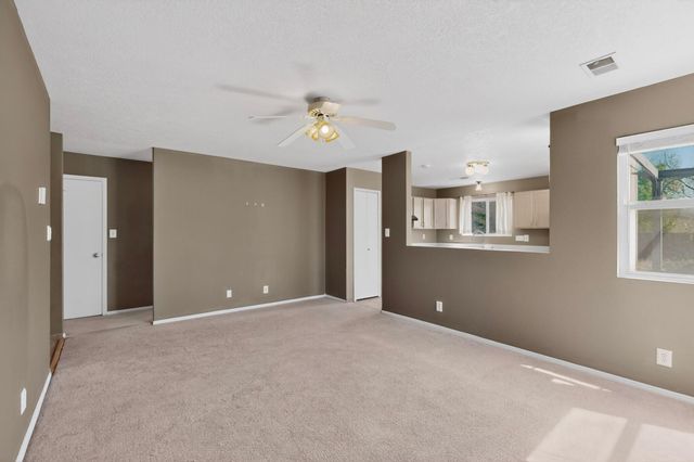 3158 Chama Meadows Drive NE, Rio Rancho, NM 87144