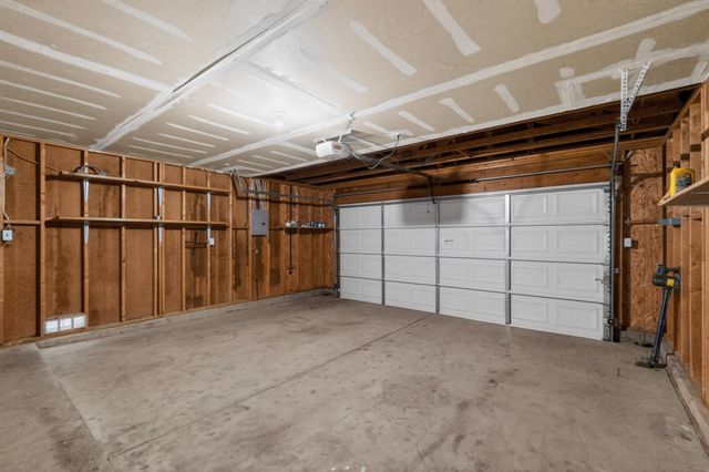 3158 Chama Meadows Drive NE, Rio Rancho, NM 87144