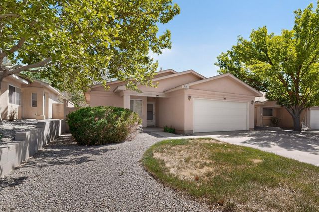 3158 Chama Meadows Drive NE, Rio Rancho, NM 87144