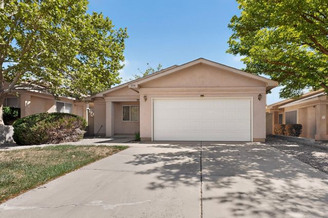 3158 Chama Meadows Drive NE, Rio Rancho, NM 87144