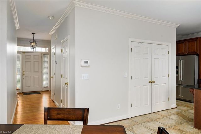 1007 Castle Pines Court, Clemmons, NC 27012