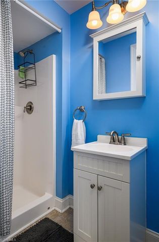 1007 Castle Pines Court, Clemmons, NC 27012