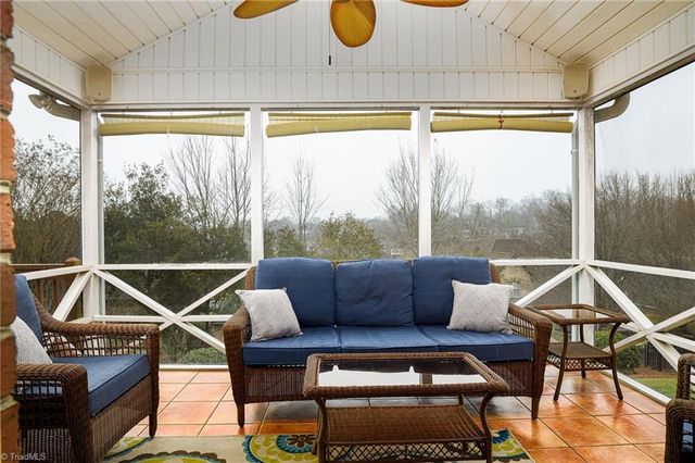 1007 Castle Pines Court, Clemmons, NC 27012