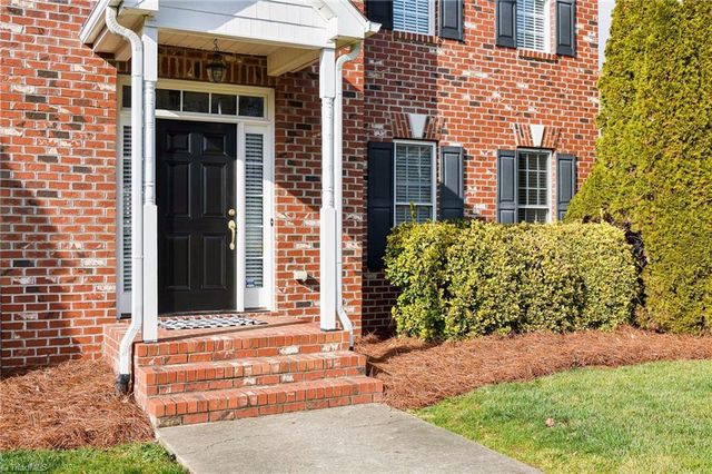 1007 Castle Pines Court, Clemmons, NC 27012