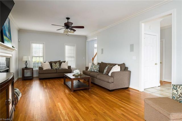 1007 Castle Pines Court, Clemmons, NC 27012