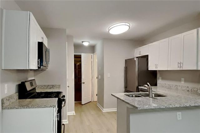 3222 Avensong Village Circle, Milton, GA 30004