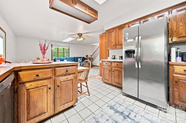 512 Garrou Avenue SE, Valdese, NC 28690