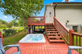 512 Garrou Avenue SE, Valdese, NC 28690