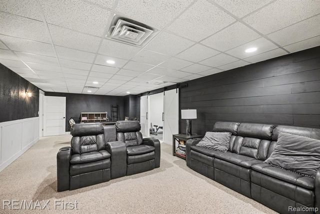 20400 Robinway Drive, Macomb, MI 48036
