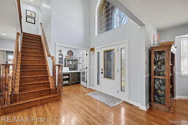 20400 Robinway Drive, Macomb, MI 48036