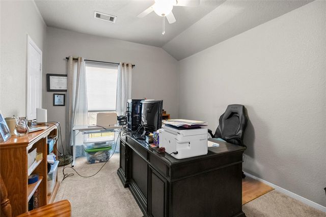 11719 Santa Fe Trail, Santa Fe, TX 77510