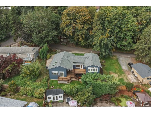 18428 STEAMBOAT Way, West Linn, OR 97068