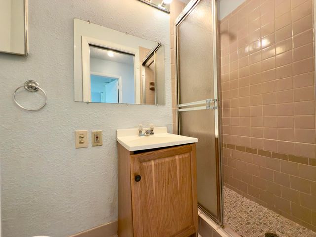 170 Amherst Lane, Lake Worth, FL 33467