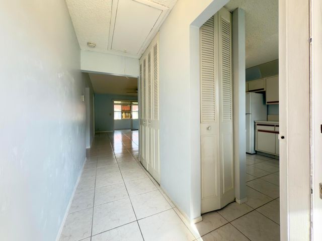 170 Amherst Lane, Lake Worth, FL 33467