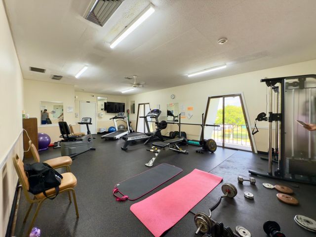 170 Amherst Lane, Lake Worth, FL 33467