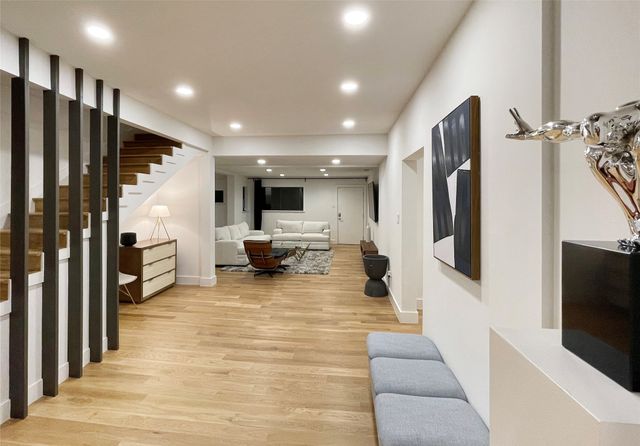 6802 Bert Lane, Dallas, TX 75240