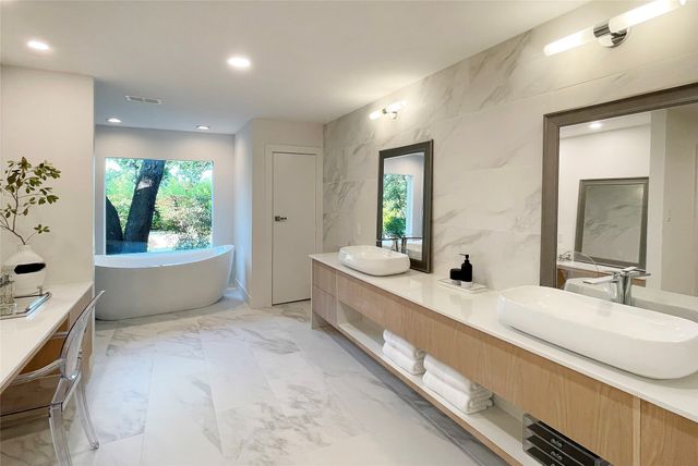 6802 Bert Lane, Dallas, TX 75240