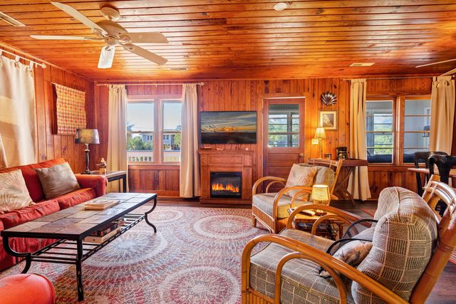 3131 Palmetto Boulevard, Edisto Island, SC 29438