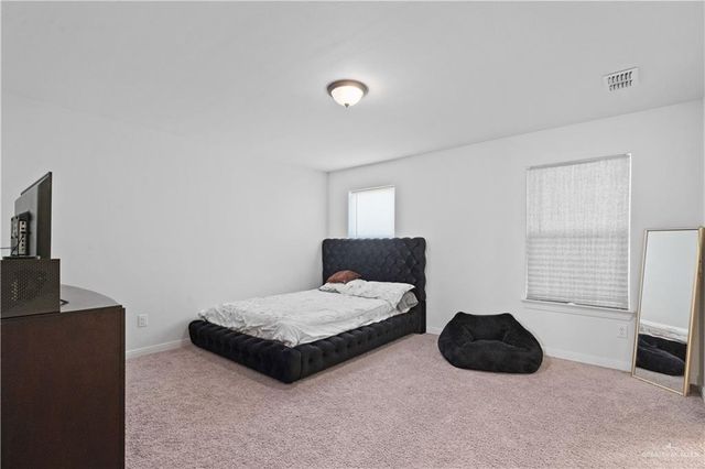 2307 26th Drive N, Hidalgo, TX 78557