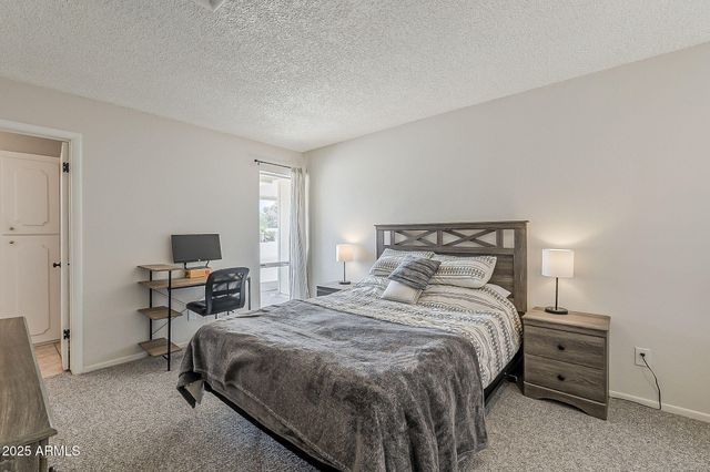 9814 W LONG HILLS Drive, Sun City, AZ 85351