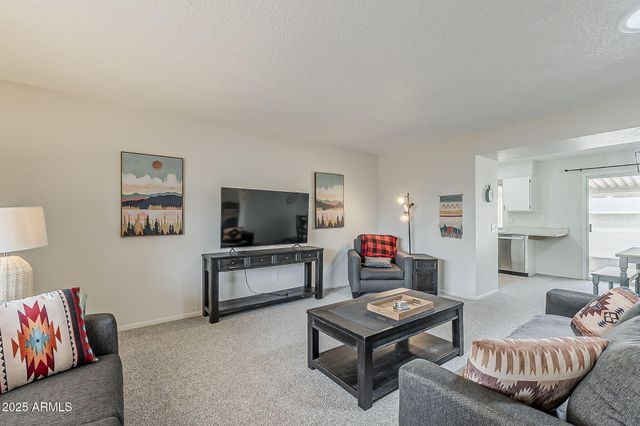 9814 W LONG HILLS Drive, Sun City, AZ 85351