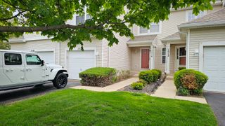 1514 Meadowsedge Drive, Carpentersville, IL 60110