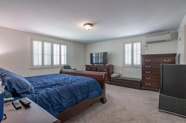 15 Twin Street, Windham, NH 03087