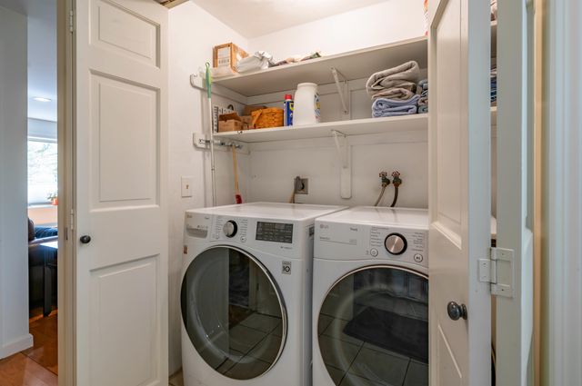 15 Twin Street, Windham, NH 03087