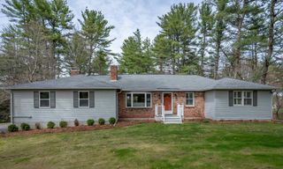 15 Twin Street, Windham, NH 03087