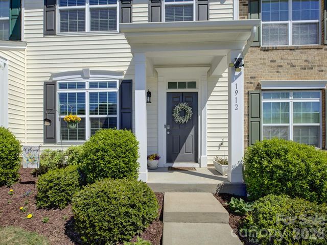 1912 Aston Mill Place, Charlotte, NC 28273