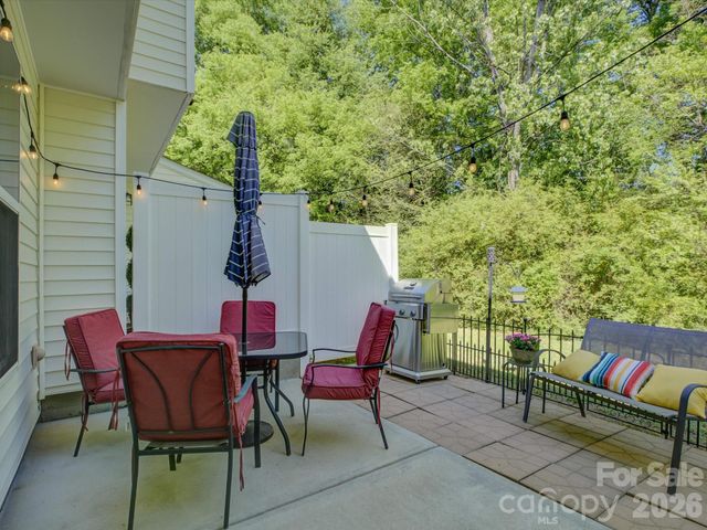 1912 Aston Mill Place, Charlotte, NC 28273