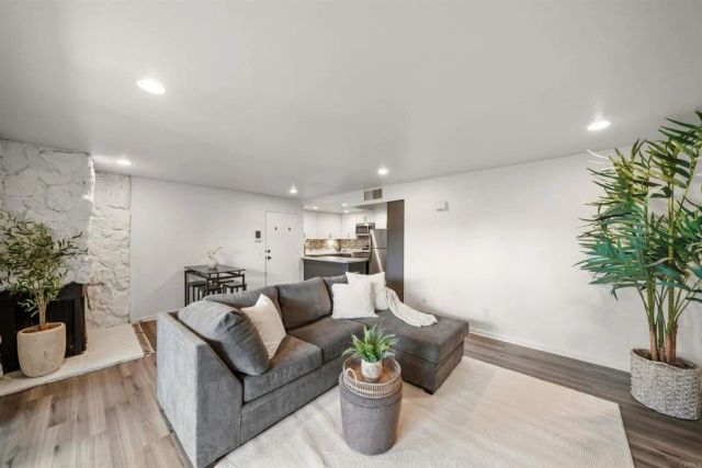 475 N Midway Drive 117, Escondido, CA 92027