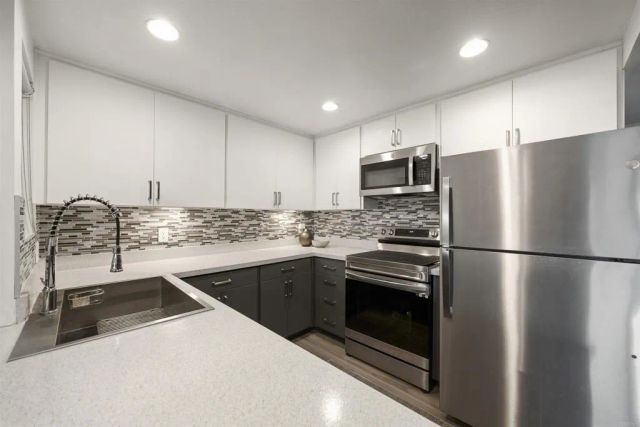 475 N Midway Drive 117, Escondido, CA 92027