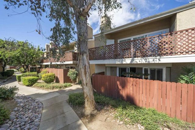 475 N Midway Drive 117, Escondido, CA 92027