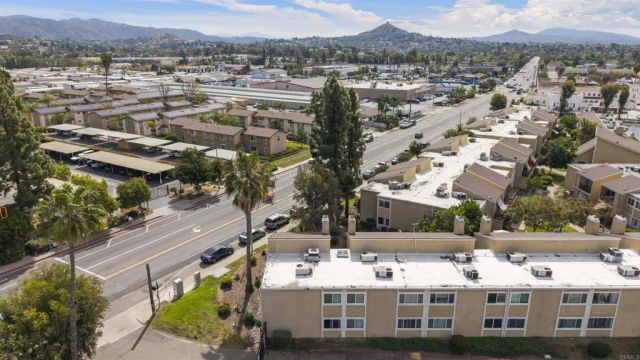 475 N Midway Drive 117, Escondido, CA 92027