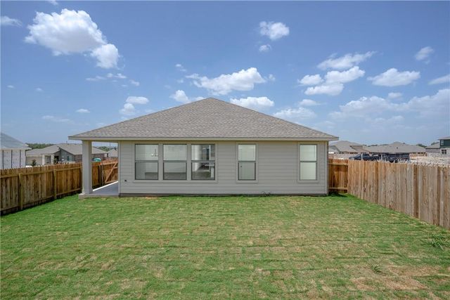220 Tanda LN, Hutto, TX 78634