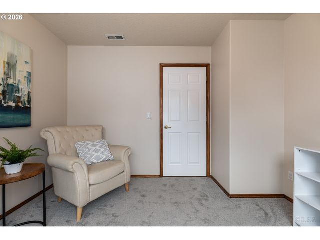 114 MADRONA Ct, St Helens, OR 97051
