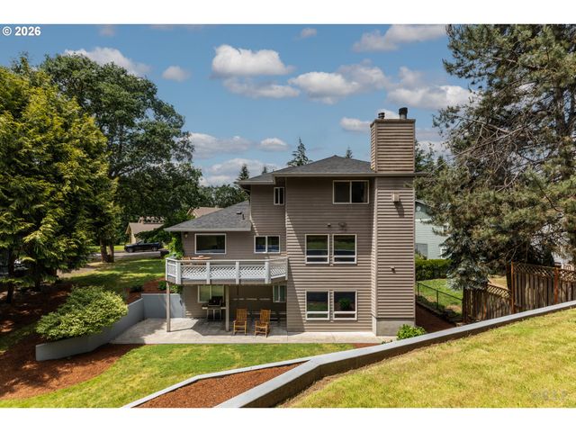 114 MADRONA Ct, St Helens, OR 97051