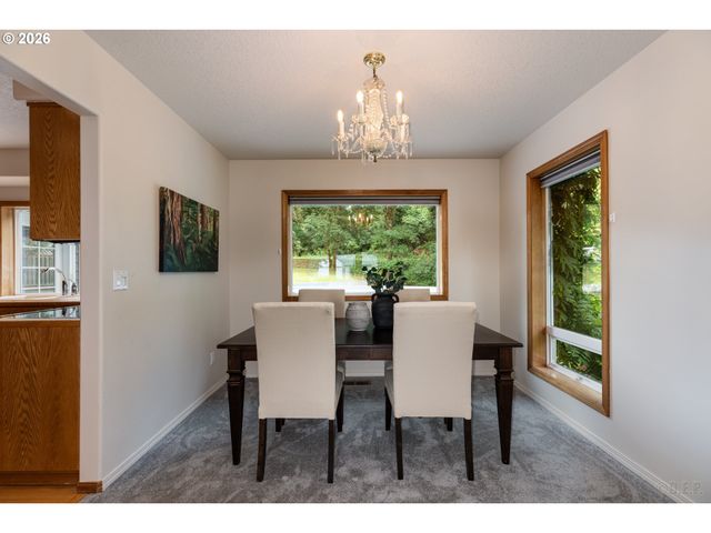 114 MADRONA Ct, St Helens, OR 97051
