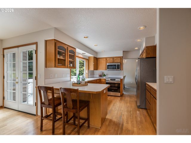 114 MADRONA Ct, St Helens, OR 97051