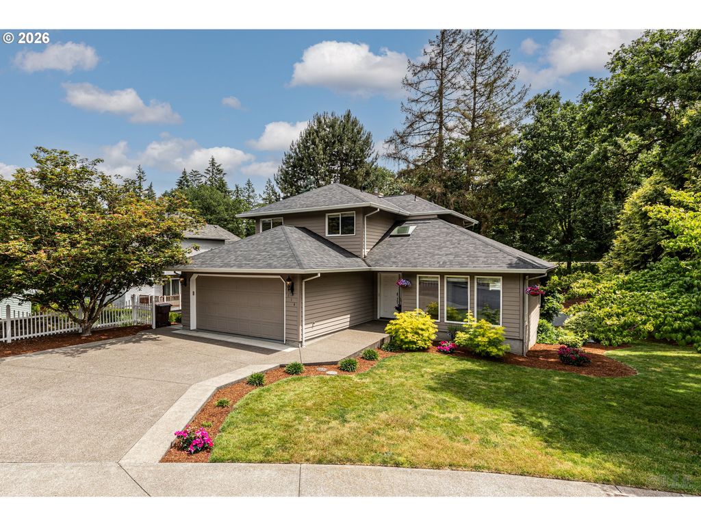 114 MADRONA Ct, St Helens, OR 97051