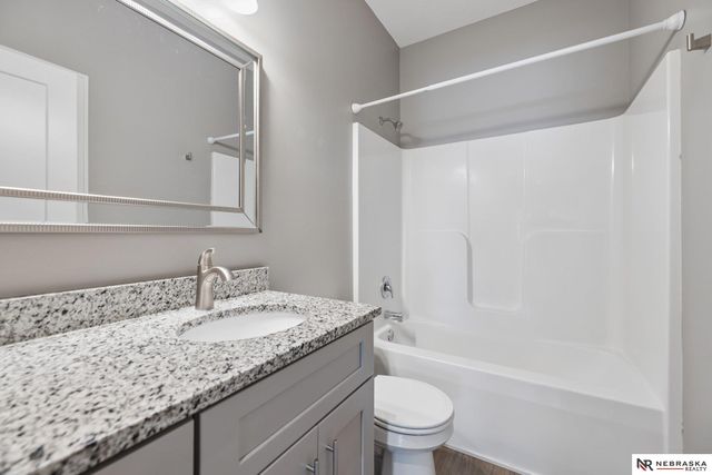 5074 W Stampede Lane, Lincoln, NE 68528
