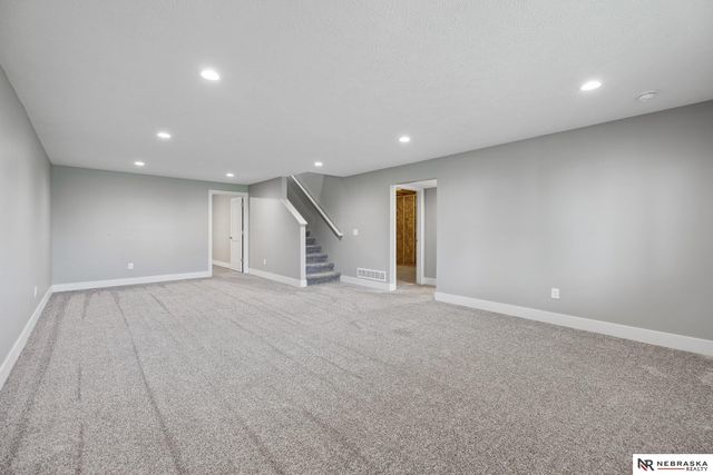 5074 W Stampede Lane, Lincoln, NE 68528