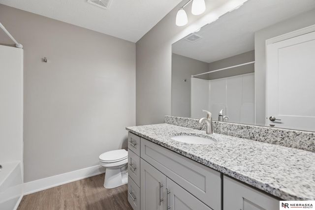 5074 W Stampede Lane, Lincoln, NE 68528