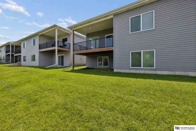 5074 W Stampede Lane, Lincoln, NE 68528